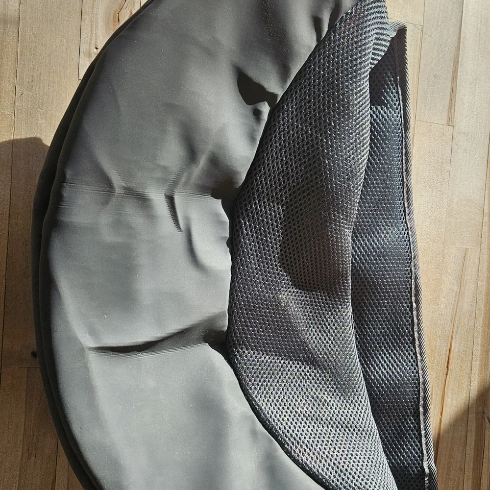 NWOT Pet Dog Sling Carrier, Breathable Mesh Portable Travel Safe Shoulder Sling